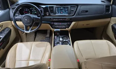 Kia Canival