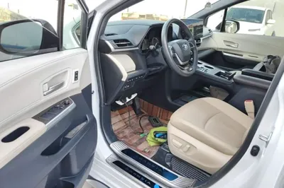 Toyota Granvia