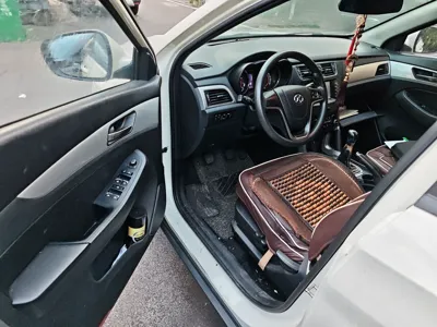 BAIC Senova X55
