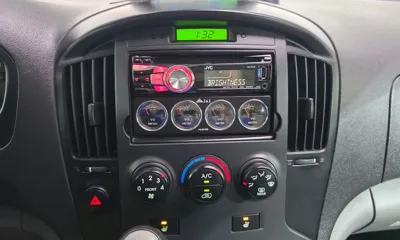 Hyundai Starex
