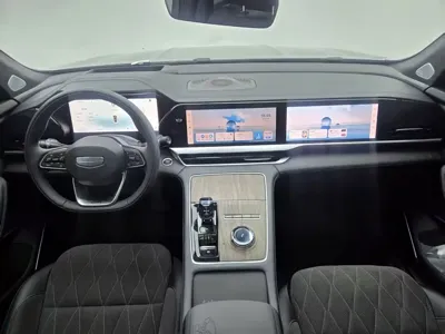 Geely Xingyue L