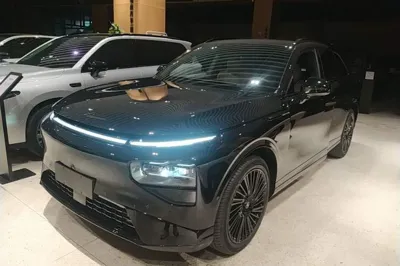 Xpeng G9