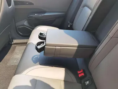 Hongqi Hongqi EH7