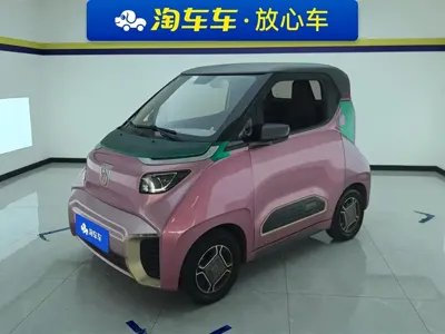 Baojun E200