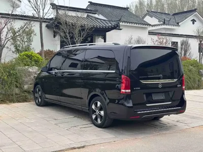 Mercedes-Benz V-Class