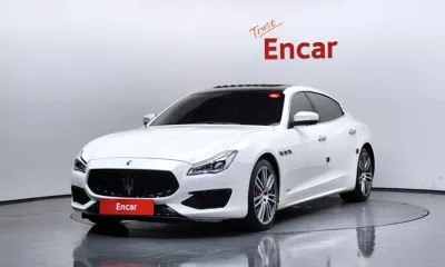 Maserati Quattroporte