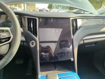 Hongqi HS7 PHEV