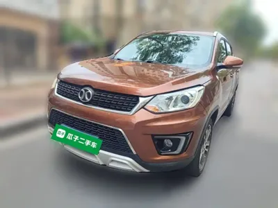 BAIC Senova X35