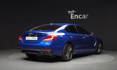 Genesis G70