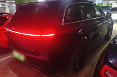 Li Auto L8