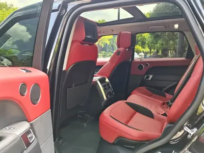Land Rover Sport