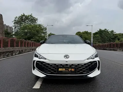 MG MG7