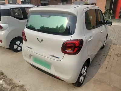 Wuling MINIEV