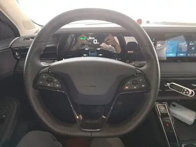 Roewe i5