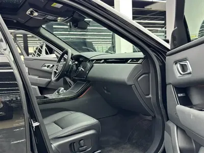 Land Rover Velar
