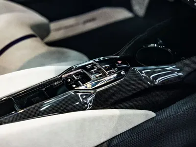 Ferrari 812
