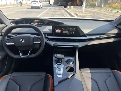Changan UNI-V