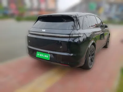 Li Auto L7