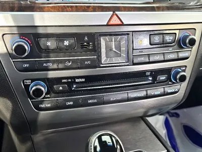 Hyundai Genesis
