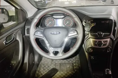 Chery Arrizo 5
