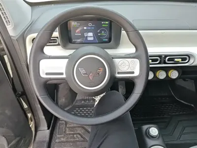 Wuling MINIEV