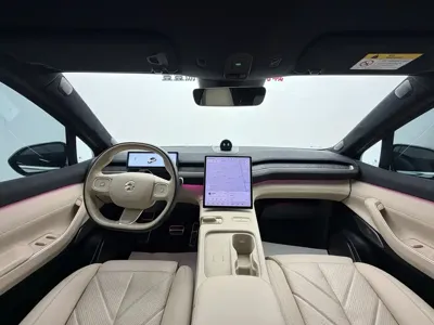 Nio EC7