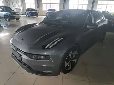 Zeekr 001