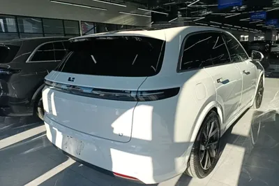 Li Auto L7