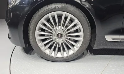 Kia K9