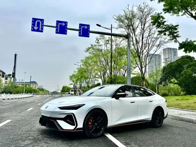 Changan UNI-V