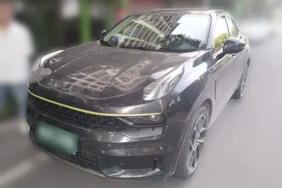 Lynk & Co 05
