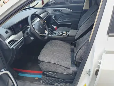 Bestune T77