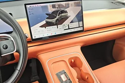 Leapmotor C10