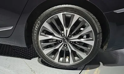 Kia K8