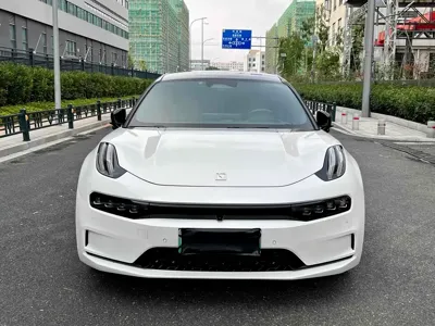 Zeekr 001