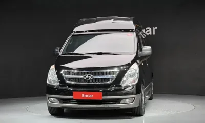 Hyundai Starex