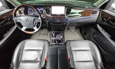 Hyundai Equus