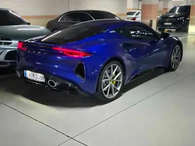 Lotus Emira