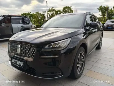 Lincoln Corsair
