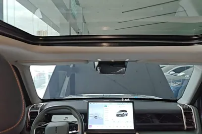 iCAR 03