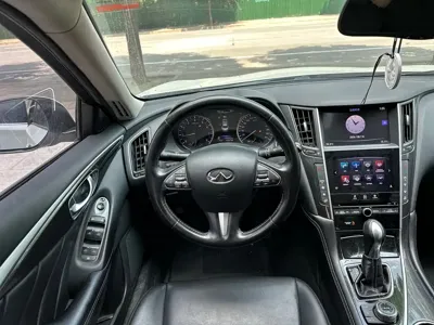 Infiniti Q50L
