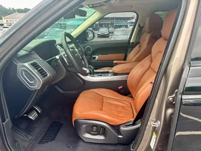 Land Rover Sport