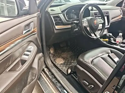 Roewe RX8