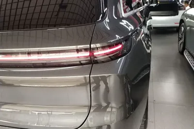 Li Auto L6