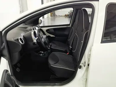 BYD F0