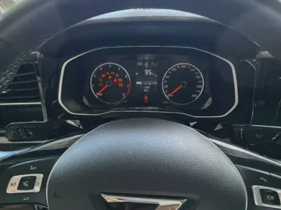 Jetta VS5