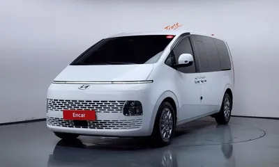 Hyundai Staria