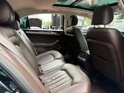 Volkswagen Phideon