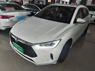 BYD e2