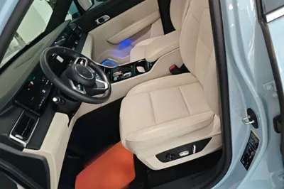 Li Auto ONE